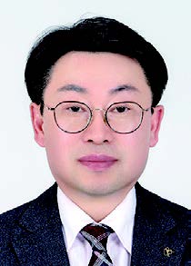 황정현 목사 사진